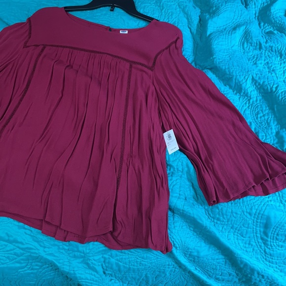 Red Old Navy Blouse Size Large - Picture 3 of 5
